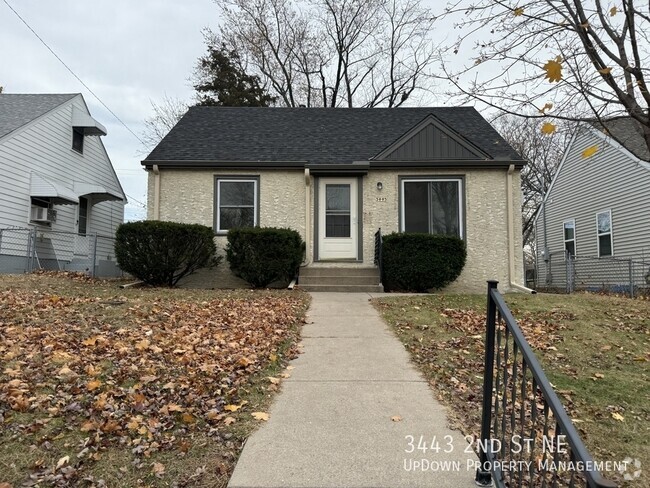 Building Photo - 3443 2nd St NE Rental