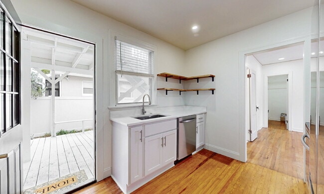 Photo - Pristine Neptune Beach Remodel: 2 Blocks to the Sand and Walkable to Everything!