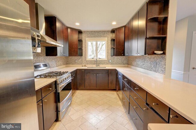 Photo - 8725 Susanna Ln Casa