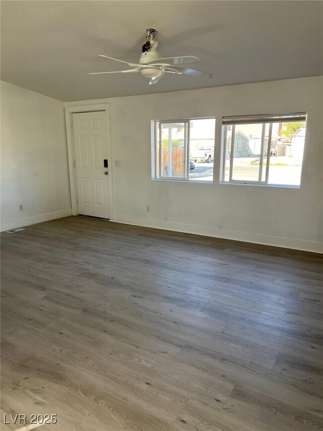 Photo - 4131 Artist Ct