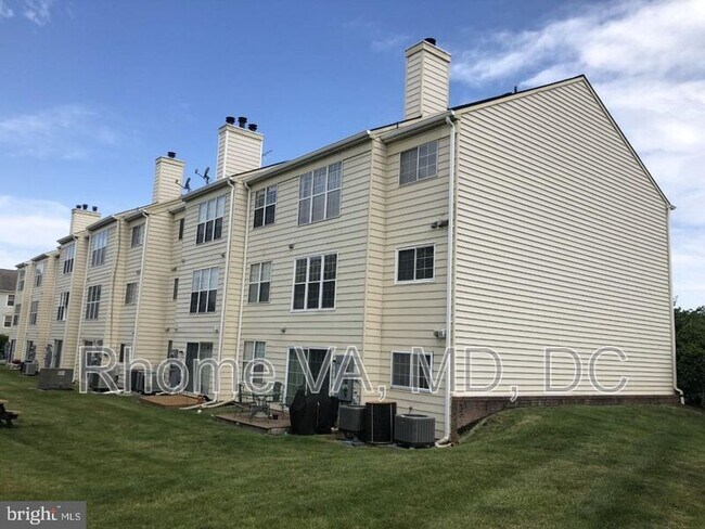 Photo - 1129 Huntmaster Terrace NE Unidad 201