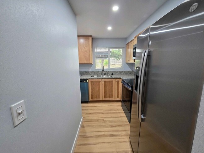 Photo - 3161 N Shore Dr SE Unit 077-03-3