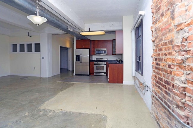 Photo - 1323 Broadway St Unit 5B