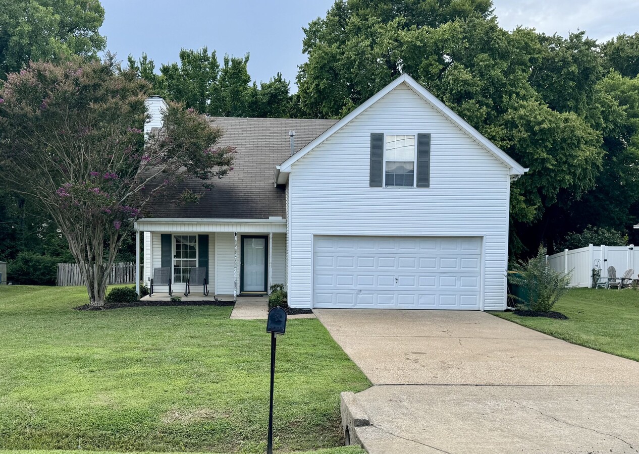 Photo - 2207 Joann Dr