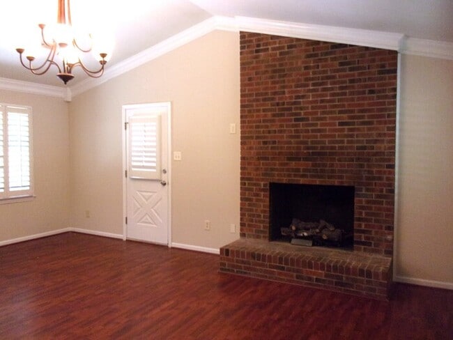 Photo - 522 N Jones Ave