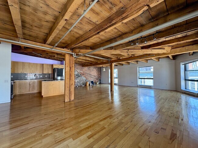 Photo - 358 Rue Saint-Pierre Unit 3