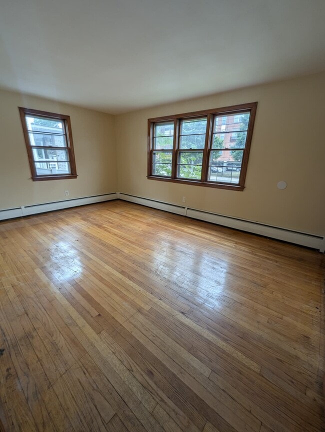 Building Photo - 405 Blake St Unit 1 Rental