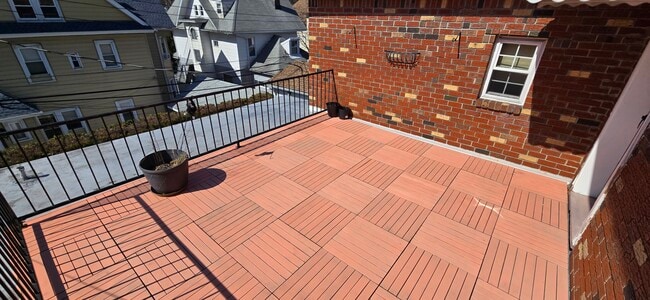 Photo - 8522 115th St Unidad Second Floor