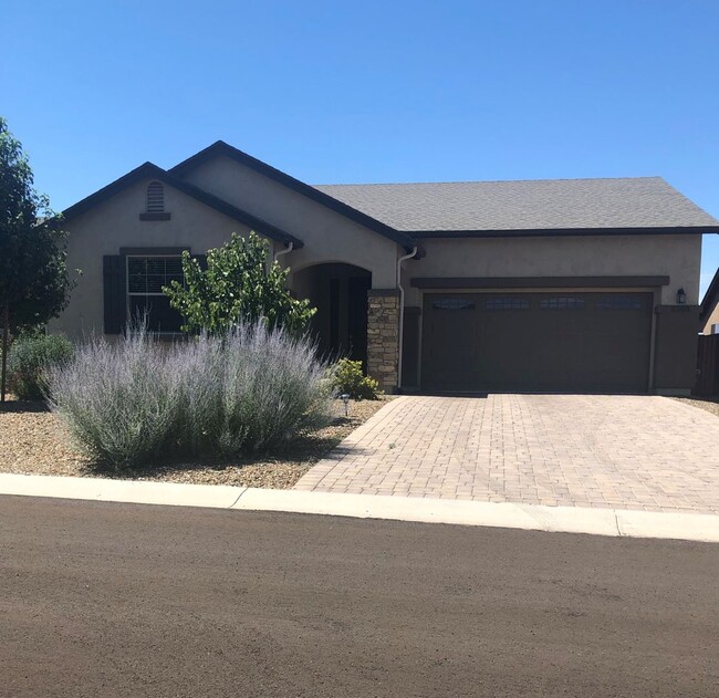 Beautiful 3 Bedroom in Bright Star, Chino ... - Beautiful 3 Bedroom in Bright Star, Chino ... House