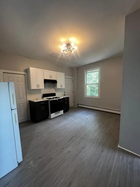 Photo - 163 N 6th St Unit 1