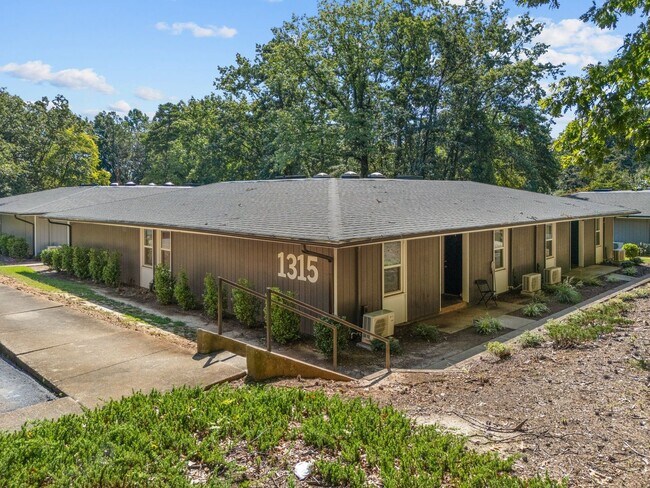 Photo - The Kenton Apartments