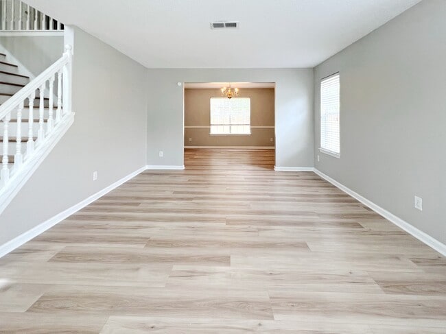 Photo - 5983 Hitt Lake Trail