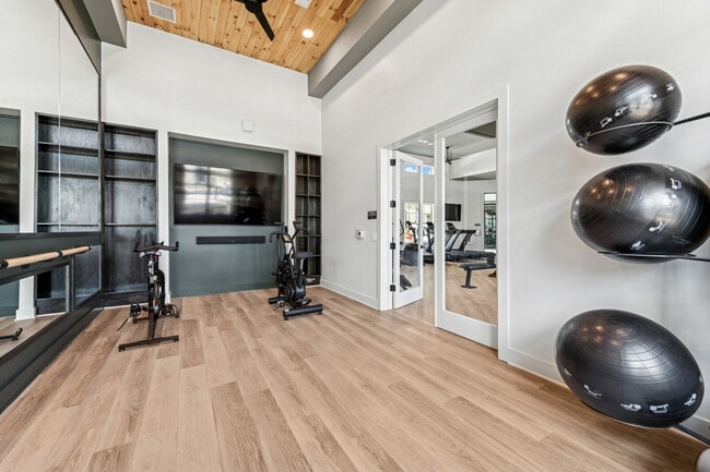 Ascend Morganton Park apartments — community photo