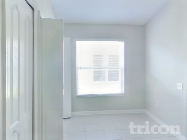 Photo - 7848 Mariners Harbour Dr