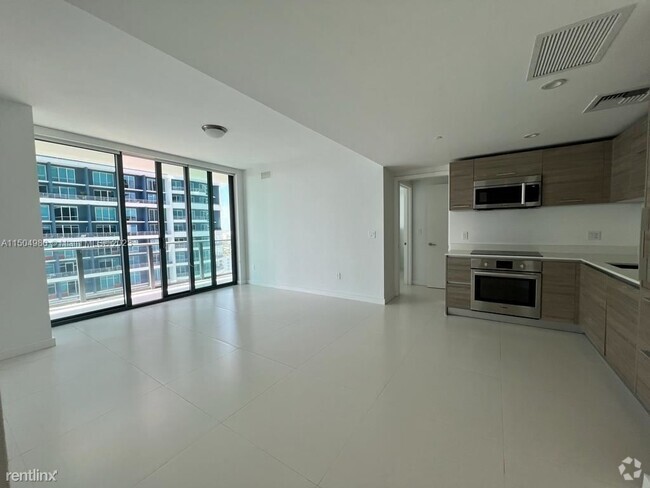 Building Photo - 1 br, 1 bath Condo - 1300 S Miami Ave Unit 2707