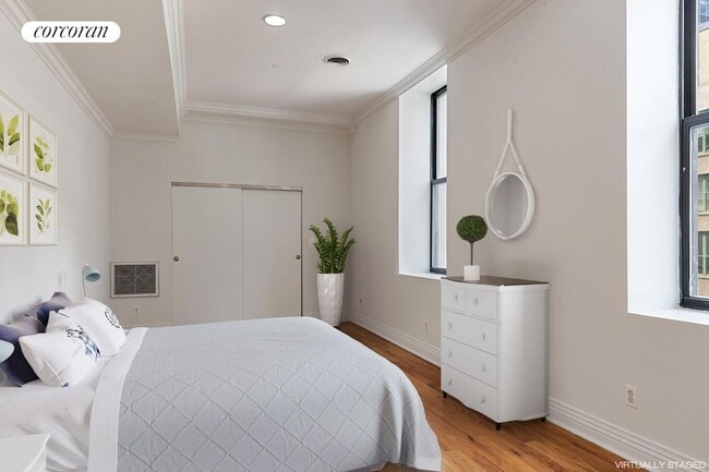 Photo - 125 Church St