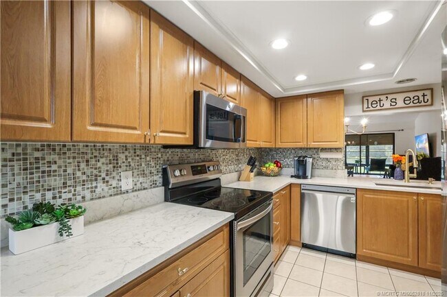 Photo - 4215 Gator Trace Ave Unidad G