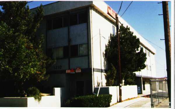 1310 W. D Street - 1310 W. D Street