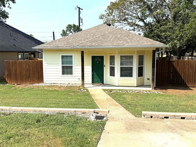 Photo - 311 E Shepherd St