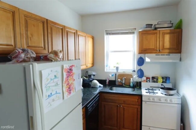 Photo - 385 Ives St Unit 6