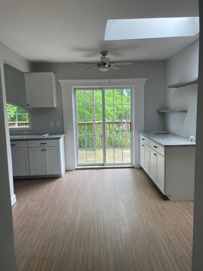 Photo - 31 New Hanover Ave Unit 1st Floor