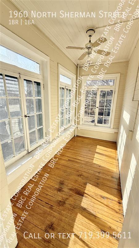 Building Photo - 1960 Sherman St Unit 36