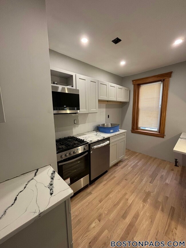 Photo - 99 Hancock St Unidad 2