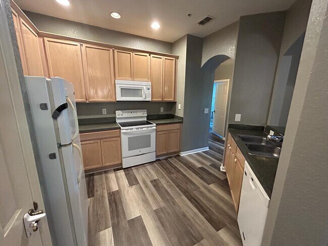 Photo - 3331 Whitestone Cir