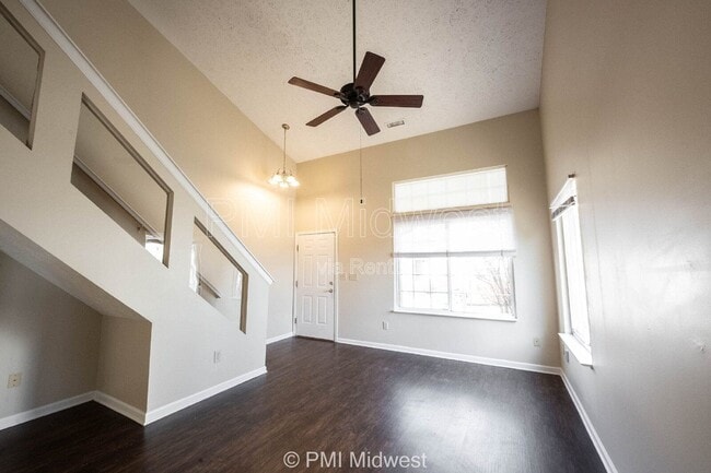 Photo - 2781 Grand Fir Dr