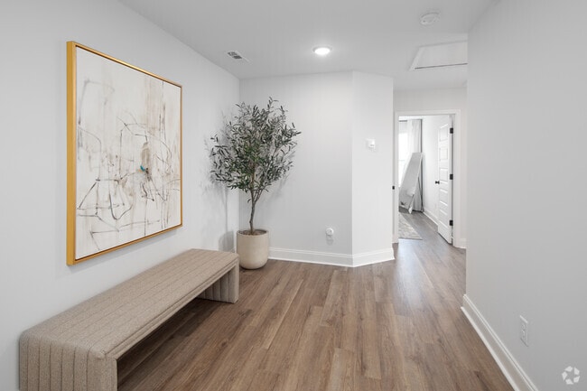 3BR, 2.5BA - Old Hickory - 1,729-1743SF - Upstairs