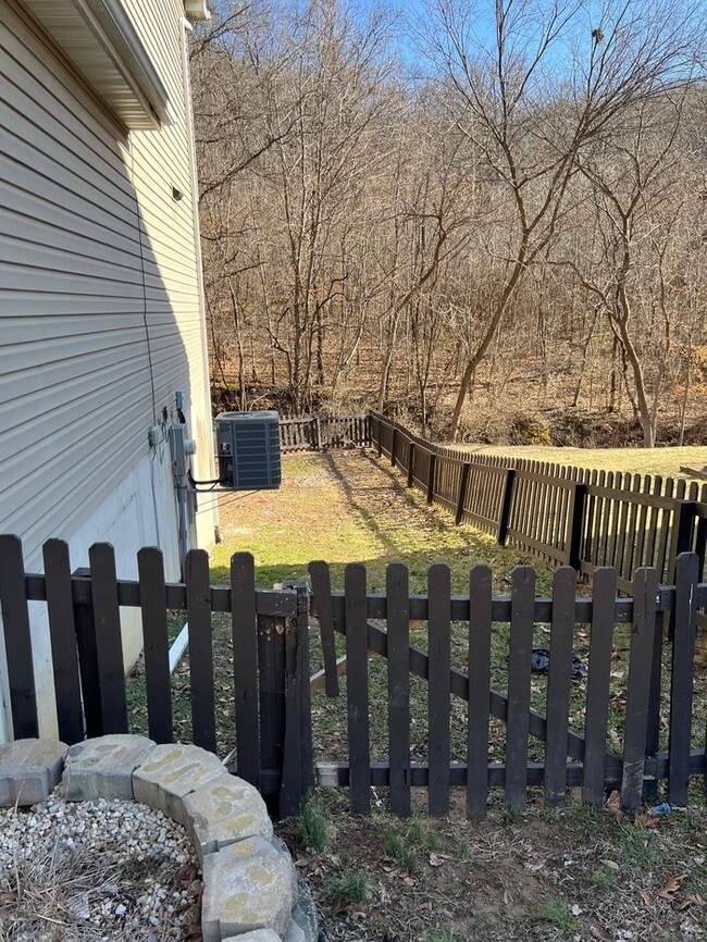 Photo - 3836 Country Club Dr