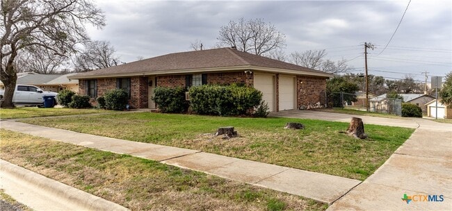 Photo - 817 N 23rd St