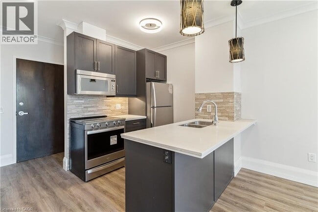 Photo - 118 King St E Unit 618