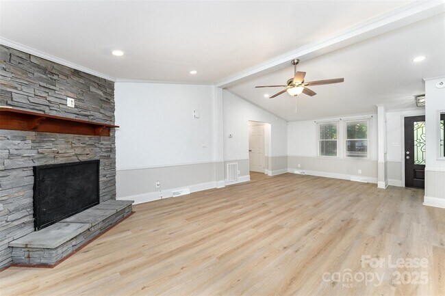 Photo - 4301 Eagle Chase Dr