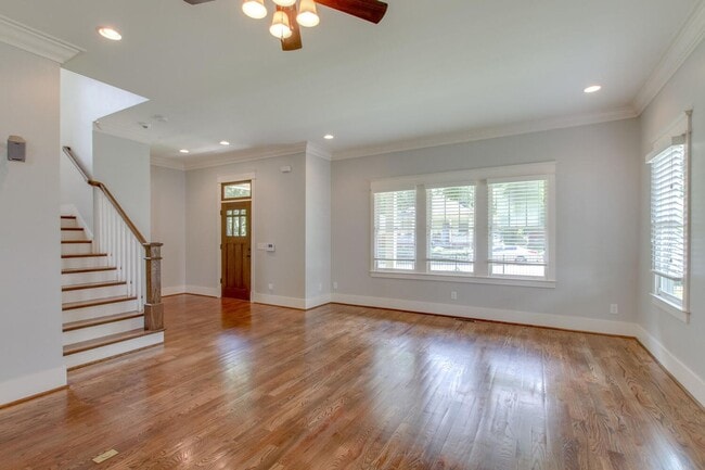 Photo - Stunning 4 Bedroom / Amazing Location / Fenced in Backyard / Beautiful Covered Front Porch