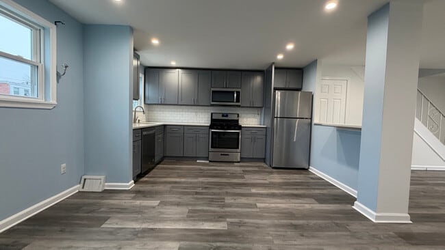 Photo - 12611 Biscayne Dr