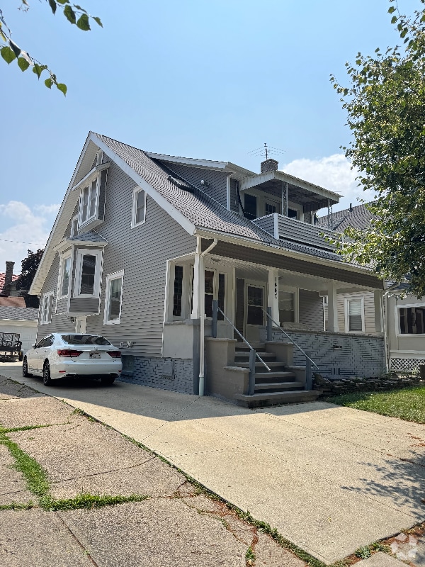 Building Photo - 1447 Lakeland Ave Rental