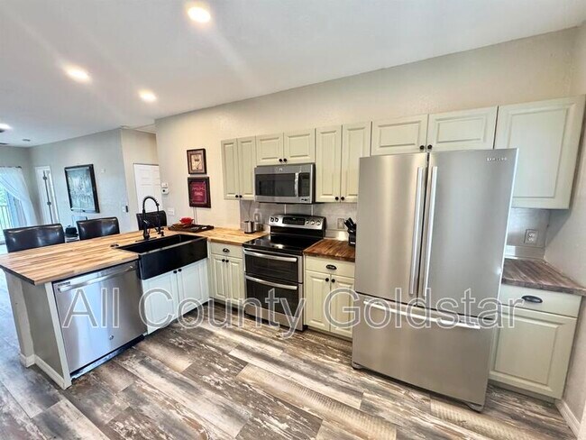 Photo - 3921 Cape Haze Dr