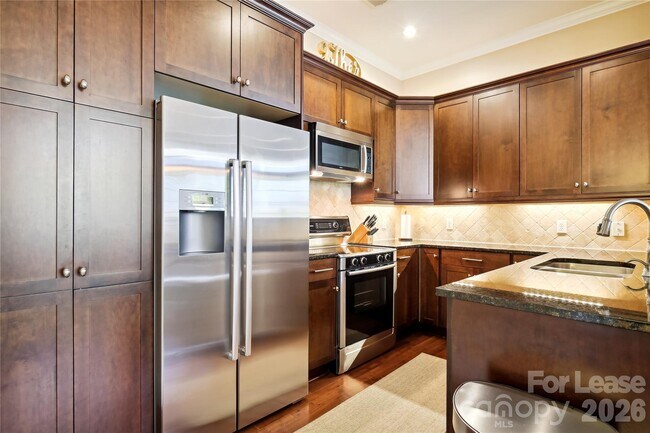 Photo - 5425 Closeburn Rd Unit 309