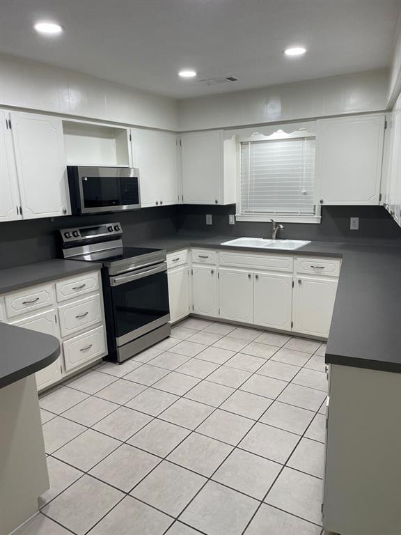 Photo - 300 Evergreen Cir