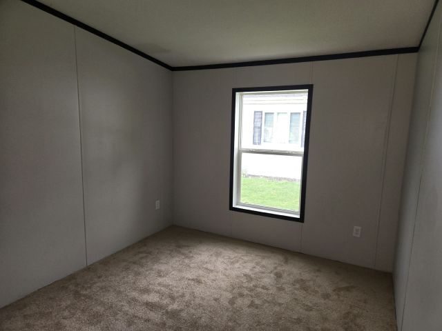 Photo - 85 Waterview Pkwy