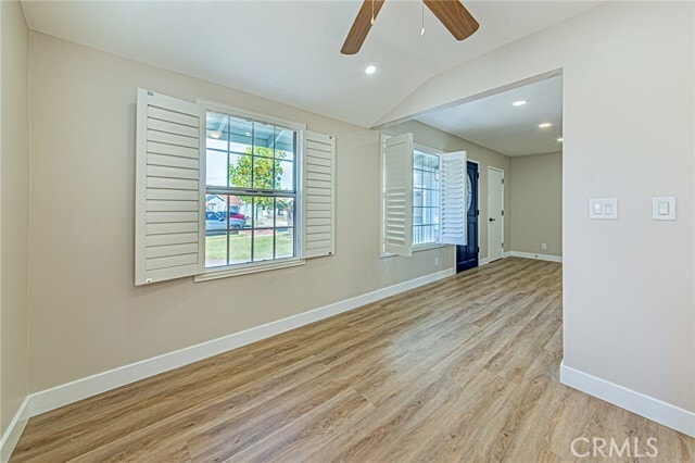 Photo - 20732 Ely Ave