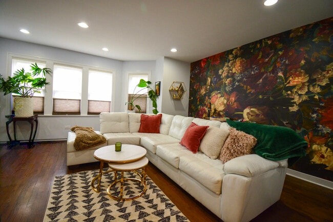 Photo - 4947 W Parker Ave