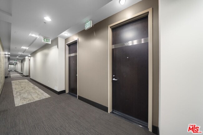 Photo - 1111 S Grand Ave Unit 1008