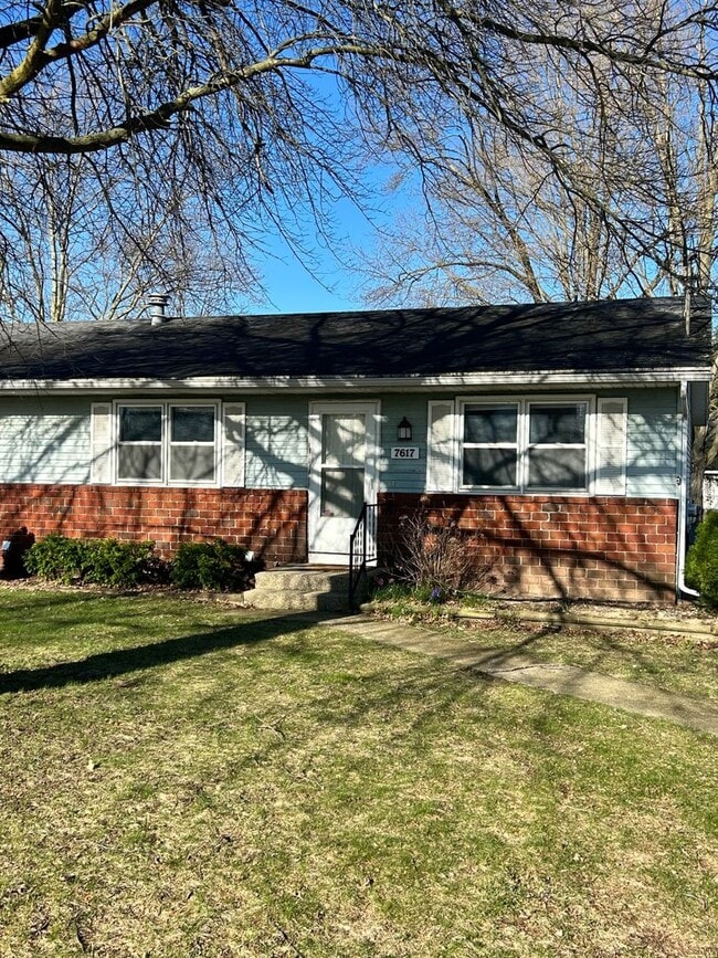 Building Photo - 7615 Walnut Ave Unit 7617