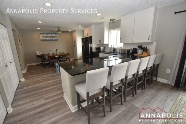 Photo - 2500 Symphony Ln