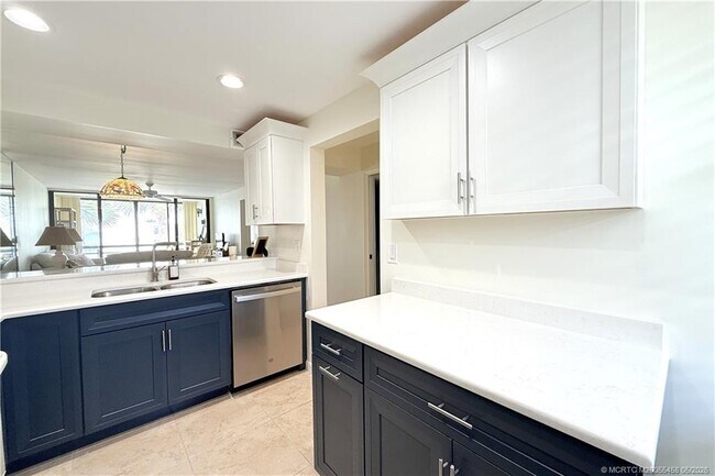 Photo - 1950 SW Palm City Rd Unit 12305