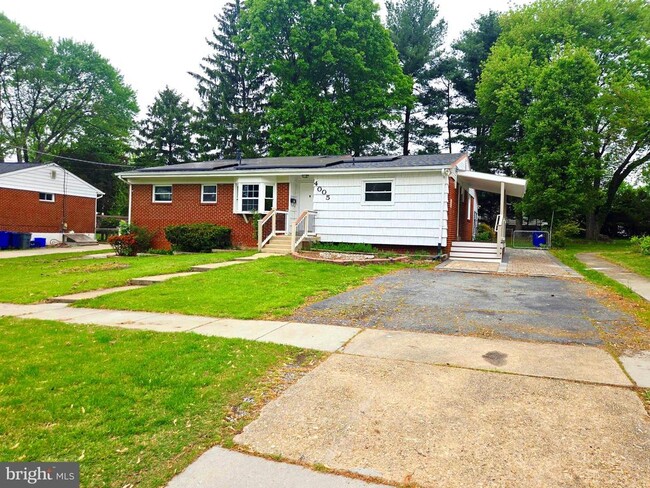 Building Photo - 4005 Blackpool Rd