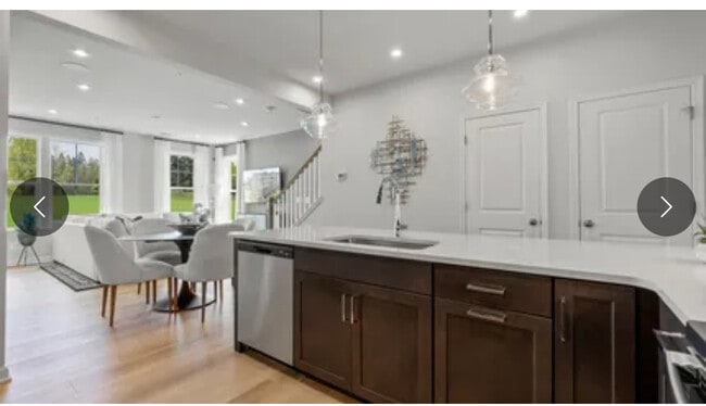 Photo - 658 Brookwood Glen Ter Unit A