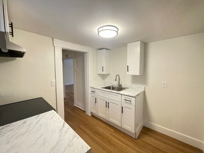 Photo - 33 Malvern St Unit 2